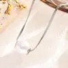 Aço Titânio Elegante Luxo Leve Banhado a Ouro Cor Exquisita Sem Corrente Colar Feminino Versátil Moda Celebridade da Internet Tendência Corrente da Clavícula Fábrica