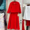 Conjunto de Chaqueta Corta de Botón Único Estilo Europeo y Americano Niche + Falda Larga de Cintura Alta Adelgazante