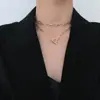 Collar de doble capa distintivo de estilo europeo y americano para mujer, estilo hip-hop, estilo frío, de Internet, elegante, de metal, cadena de clavícula.