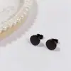 Aretes de Tuerca Geométricos de Estrella de Acero Titanio con Bolas de Acero Grandes y Pequeñas de Moda Simple al por Mayor de Fábrica de Venta Caliente Aretes Perforados Mujeres