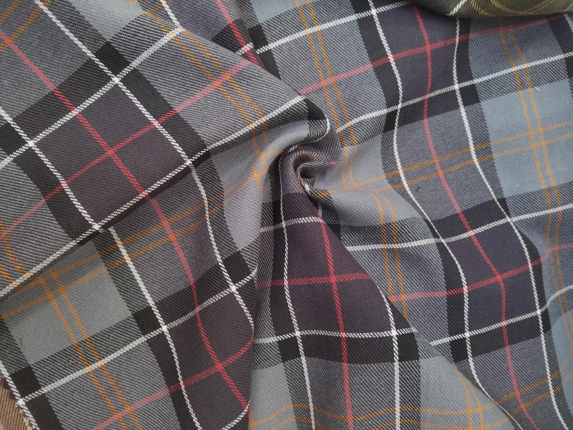 384