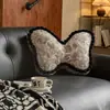 Almofada única de alta qualidade em formato de borboleta, almofada de encosto, suporte lombar, travesseiro de cabeceira, almofada de cintura para sofá de sala, item decorativo universal para todas as estações