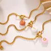 Pulsera Nudosa de Acero Inoxidable Chapado en Oro de 18 Quilates con Colgante de Letra Redondo de Colores Estilo Dulce y Fresco Personalizado Europeo y Americano Joyería para Manos Dopamina