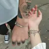 Pulsera Exagerada Cadena Hip Hop Joyería de Mano Estilo Frío Europeo y Americano Metal Doble Capa Cruz Pareja Pulsera