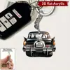 Nuevo producto transfronterizo: colgante acrílico con diseño de coche vintage, llavero, accesorio para mochila, decoración de boda para recién casados