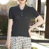 Estilo nuevo de verano algodón puro cuello camisero casual manga corta tejido calado moda torsión delgado corte ajustado camiseta top para mujer