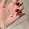 Collar Clavícula Letra H para Mujer, Tendencia Nuevo Diseño 2026, Accesorios de Diseño de Nicho, Cadena de Clavícula de Celebridad de Internet Elegante y Única