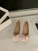 Temporada de Primeros Encuentros Zapatos de Noche Planos Franceses Elegantes Zapatos Cubiertos con Lazo Zapatos de Mujer 2026 Verano Con Faldas Rosa Ba