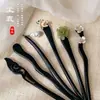 2025 Grampo de Cabelo de Madeira Elegante Estilo Chinês com Laço Acessório de Cabelo para Penteado Updo Estilo Chinês Retrô Acessório Feito à Mão