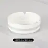 Cenicero redondo blanco simple con borde dorado, cenicero de cerámica adecuado para hoteles, casas de huéspedes, bares, restaurantes y comedores