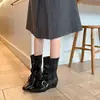 Botas de Moda Cuadradas con Hebilla Retro a Media Pantorrilla para Mujer 2026 Estilo Nuevo Aumento Interno Versátiles Estilo Perezoso Arrugadas Acumuladas