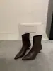Sapatos de salto alto pontudos marrons para mulheres, novas botas curtas patchwork vintage de outono e inverno, botas elásticas justas, botins estilo francês