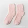Calcetines Pantufla de Felpa Suave para Mujer Amazon Calcetines para Dormir en Casa Calcetines de Forro Polar Coral Calcetines de Color Caramelo de Media Pantorrilla Transfronterizo