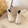 Botas para niña 2026 otoño nueva moda botas Martin de cuero de suela blanda para niñas pequeñas negro estilo coreano botas sencillas