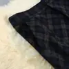 Tres Estándares Completos, Calidad Tmall, Borde de Cinco Líneas, Falda de Pana Azul-Gris a Cuadros Cepillada, Engrosada para Otoño e Invierno