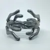 Pulsera Trendy de Patrón de Ola Irregular, Brazalete Liso Abierto, Suministro de Joyería de Gama Alta de Nicho para Comercio Exterior