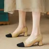 Sapatos de Salto Alto Color Block Estilo Chanel Pequeno Feminino Outono 2026 Novo Boca Rasa Francesa Couro Macio Salto Médio Salto Bloco Slip-On Mocassins