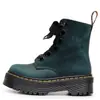 Botas de Moda de Couro Crazy Horse de Primeira Camada Pretas com Solado Grosso de 6 Furos para Mulheres 1460 Botas Curtas Femininas Estilo Britânico Plataforma com Cadarço Botas de Motocicleta de Trabalho