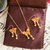 Collar de oro y arena de Vietnam con borlas de mariposa esmaltadas vintage para mujer, pendientes ligeros de lujo pequeños que no se decoloran durante mucho tiempo, suministro de joyería