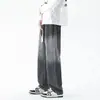 Jeans para hombre con degradado, pantalones rectos de alta costura estilo americano de corte holgado y moderno, pantalones con degradado lavado y aspecto vintage desgastado