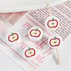 Cuentas sueltas de manzana de dibujos animados lindas de acrílico material para collar pulsera de cuentas hechas a mano DIY cadena de teléfono móvil accesorios de cuentas