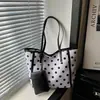 Bolso de Hombro Único con Parches de Comercio Exterior Personalidad Bajo el Brazo 2026 Otoño Nuevo Estilo Coreano Lunares Bloque de Color Simple Bolso de Mano para el Viaje Diario