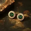 Nuevos Pendientes de Corazón con Flor Incrustada de Diamantes Verdes, Modernos y Personalizados para Mujer, Pendientes Frescos, Dulces y de Lujo Ligero al por Mayor