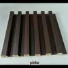Placa de grade de seis ranhuras de fibra de bambu e madeira. Madeira-plástico painel de parede interior decoração materiais spot atacado
