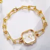 Relógio de pulso de alta qualidade, estilo pulseira, nicho, luxo leve, criativo, quadrado, design de corrente de vidro multifacetado, relógio feminino