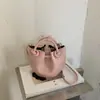 Bolsa de mão texturizada, plissada, com design nicho e tema florestal para mulheres, versátil, artística, bolsa de ombro, bolsa transversal, bolsa pequena retrô e fashion