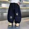 Jeans Holgados para Niños Primavera y Otoño 2026 Nuevo Estilo Pantalones Largos Geniales para Bebés Niños Pequeños, Pantalones de Niño Modernos y Elegantes
