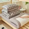Juego de ropa de cama de tres piezas de algodón puro para estudiantes universitarios, sábana de cama 100% algodón, funda de edredón, protector de colchón, ropa de cama individual para dormitorio