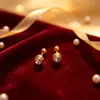 Pendiente de mini barra delgada con rosca, pequeño y exquisito, con incrustaciones de diamantes, personalidad simple, clavo para el cartílago de la oreja, nicho, explosión de alto nivel