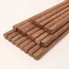 Pauzinhos de Madeira para Asas de Frango com Ponta Redonda para Uso Doméstico, Sem Pintura e Sem Cera, Madeira Maciça com Ponta de Metal, Madeira de Sequóia com o Caractere '', Pauzinhos de Madeira Resistentes ao Calor