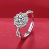 Transmisión en vivo moissanita ocho corazones y ocho flechas estrella luna anillo femenino botón flor pared seis garras propuesta Anillo de Diamante Fábrica venta al por mayor