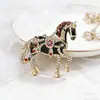 Broche de Caballo de Esmalte de Lujo Estilo Palacio Incrustado de Diamantes Transfronterizo para Hombres y Mujeres, Broche para Traje y Abrigo, Accesorio del Zodíaco