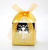 Caja de dulces con forma de cruz hueca con láser para bodas, venta directa de fábrica, caja de dulces con cinta de agradecimiento para bodas, venta al por mayor
