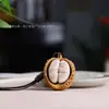 Adorno de mano de hamburguesa tallado en madera, un gadget para aliviar el estrés, un regalo popular transfronterizo, adorno de mano para escritorio