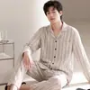 Pijama masculino para primavera e outono, gaze de algodão puro de manga longa, novo estilo 2026, roupa casual de dupla camada de gaze de algodão para homens