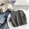 Chaleco de punto de lana de color sólido suave con pequeños botones dorados, top sin mangas versátil para usar en capas, prenda interior, top tipo camisola para mujer