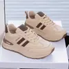 Tênis Dad Shoes Feminino Outono 2025 Novos Sapatos Respiráveis Versátil Versão Coreana Tênis com Solado Grosso que Aumenta a Altura Sapatos Casuais Tendência