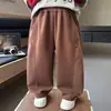 Pantalones de pierna curva color café para niños, primavera y otoño, estilo coreano, pantalones casuales holgados y elegantes para niños pequeños, pantalones de otoño para bebé, calidad de exportación