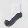 Calcetines regulares para niños para primavera y otoño, con bloques de color, resistentes a la suciedad, para niños, estudiantes, niños mayores y adolescentes, calcetines deportivos resistentes al olor