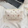 31291 Bolsa de Maquillaje de Mano Acolchada Fresca para Niña de Gran Capacidad Linda Almacenamiento Estuche con Cremallera para Estudiante