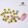 Nova Arte Do Prego Amarelo Dourado Em Forma De Broca Net Vermelho Fundo Plano Em Forma De Broca Fundo De Ouro Broca Nail Art Broca Ornamentos Strass