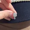 Anillo de Cubo de Azúcar Estilo Pang Donglai para Mujer, Sensación de Lujo Ligero de Alta Gama, Popular en Transmisiones en Vivo, Regalo para el Cumpleaños de la Novia, Anillo Cuadrado
