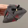 Accesorio para el cabello estilo Hepburn de lunares con una pinza de tiburón grande, diseñado para cabello voluminoso, adecuado para coletas altas, pinza de cangrejo triangular, accesorio para el cabello para mujer