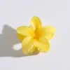 Horquilla de Plumeria Colorida Transfronteriza, Horquilla de Flor Degradada de Alta Gama, Adorno para el Cabello con Pinza de Tiburón para Cola de Caballo en la Parte Posterior de la Cabeza