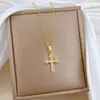 [Acero de Titanio] Collar de Cruz Completo de Diamantes, Estilo de Lujo Ligero, Elegante y Deslumbrante Collar Completo de Diamantes para Mujer, Cadena Versátil para Clavícula, Cadena de Acero de Titanio