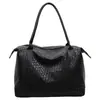 Bolsa Tote de Mão Grande Capacidade para Mulheres 2026 Verão Nova Bolsa Retro de Ombro Único para Axila Estilo Coreano Moda Versátil Bolsa para o Dia a Dia